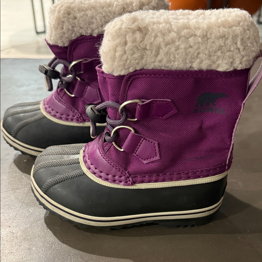 Kids Sorel Snow Boots Size 10